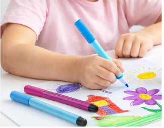 SuperHero Colouring & Drawing Stationery Set [51102-6]